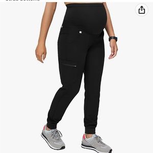 Figs Zamora black maternity scrubs M